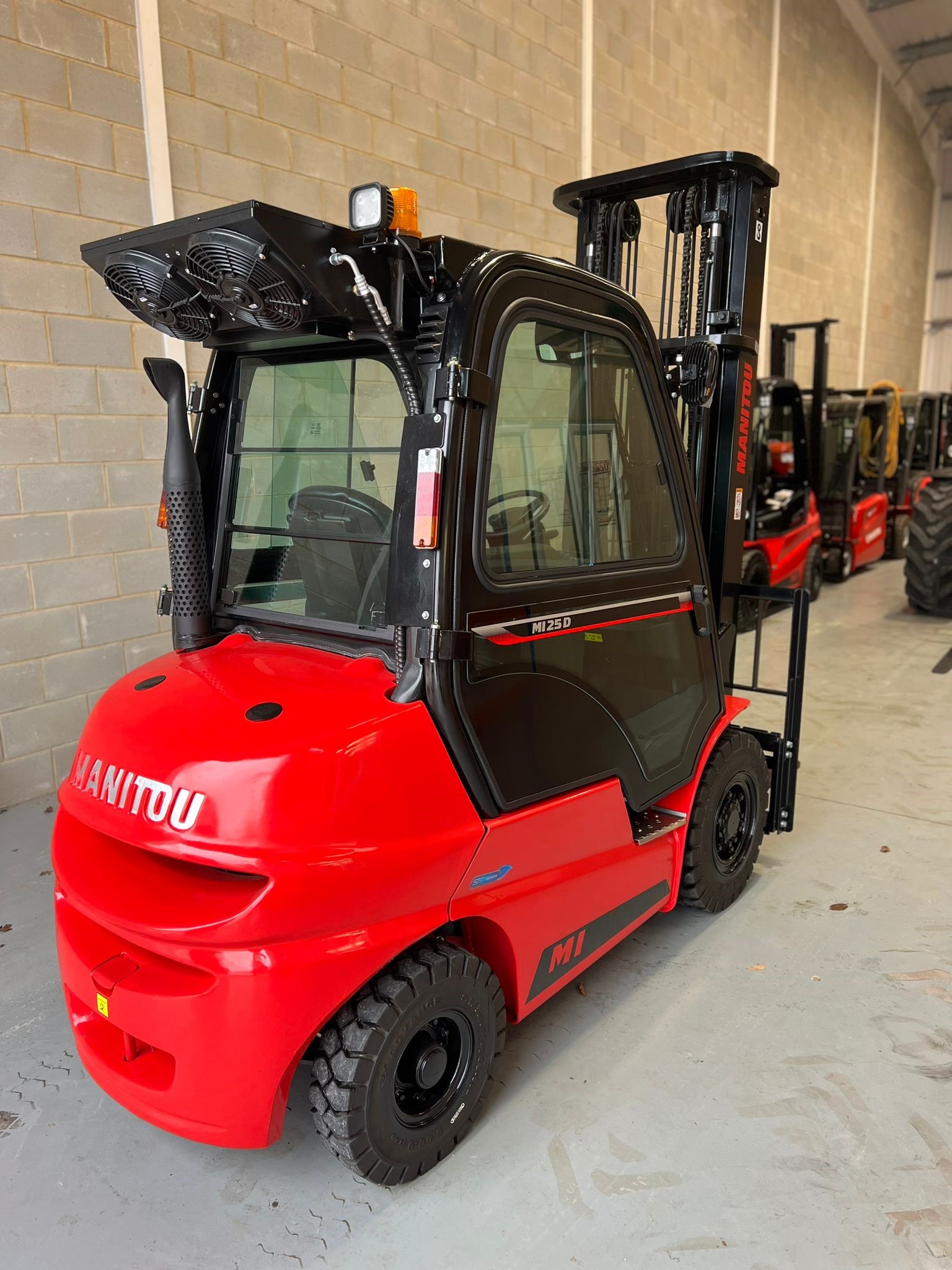 MI 25 D (Forklift) R&D Machinery Ltd